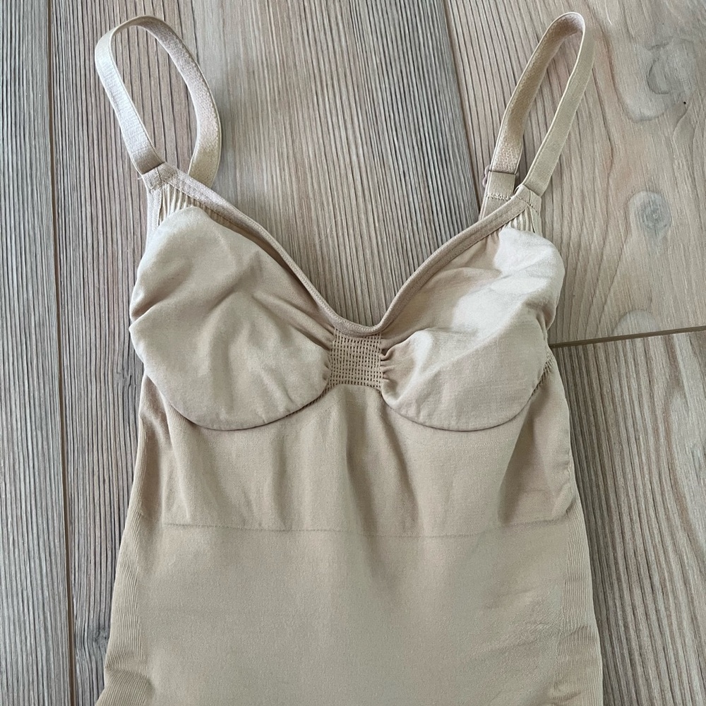 SKIMS Nude Mid Thigh Shapewear Bodysuit